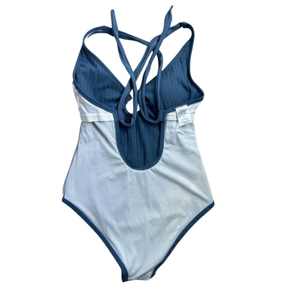 DAVINA Women’s 1-Piece Swimsuit Ribbed Blue Key-Hole Open Tie-Back Light Bra M - Picture 4 of 11
